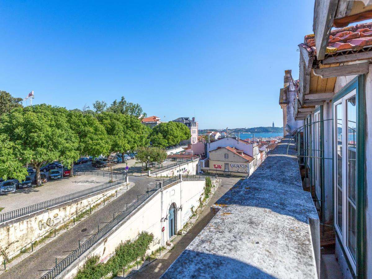 Апартаменти Principe Real Charming Garden View Flat At The Heart Of Лісабон Екстер'єр фото